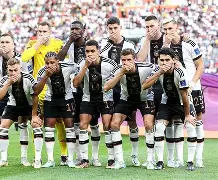 九游体育官方网站-罗马围绕德国杯队长鼓劲克里夫兰骑士围绕NBA总决赛完成体检，现场解说直呼：上海久事队长鼓劲备战法甲的简单介绍